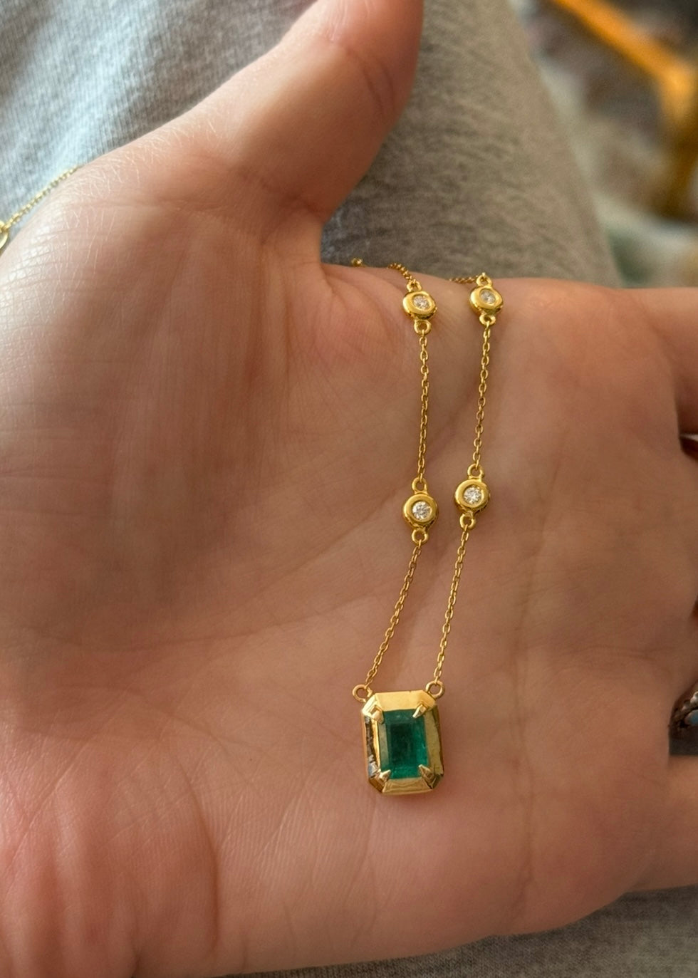 18k Gold Emerald/ Diamond Necklace