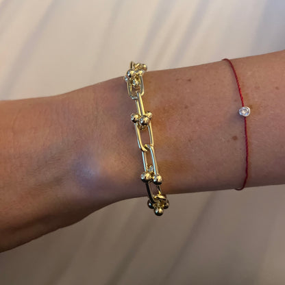 U link Bracelet